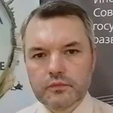Трамп стремится подчинить Россию - политолог