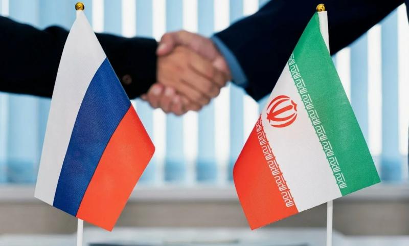 Россия и КНР поддержат Иран на фоне санкций США и ЕС