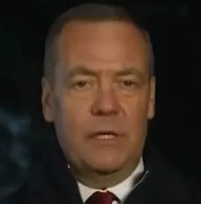 Медведев: пример Венесуэлы показал, что только ядерный арсенал дает защиту