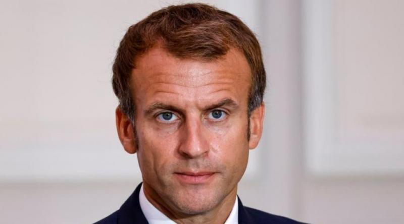 Почему Макрон заговорил о переговорах с Кремлем?