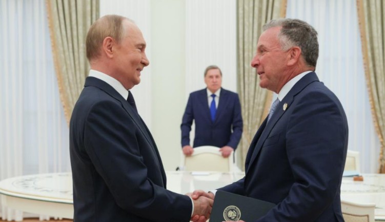 Уиткофф в Москве, Могерини под следствием