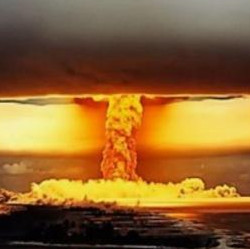 США возобновляют ядерные испытания из-за технологического отставания - политолог