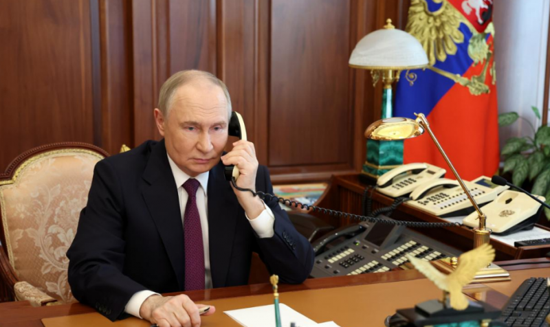 Путин провел телефонный разговор с лидерами Финляндии и Норвегии