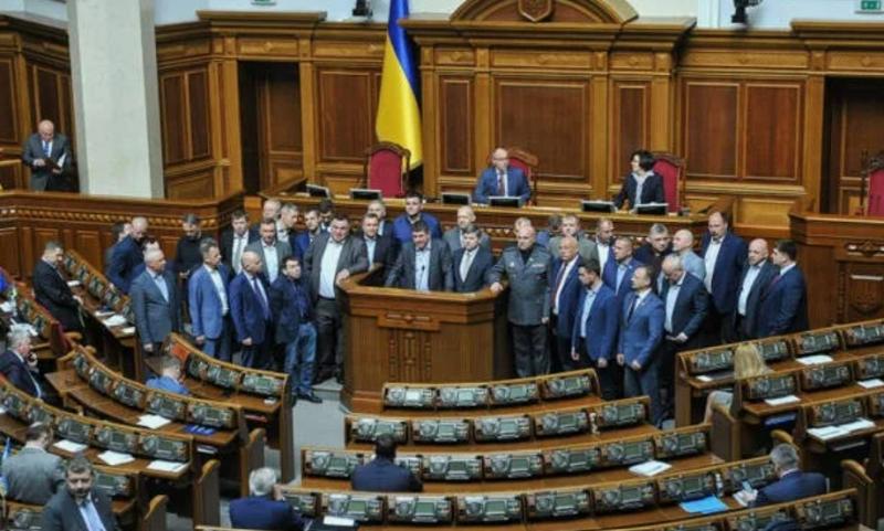 Политолог Вакаров: предвыборная кампания на Украине уже началась