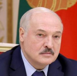 Лукашенко прилетает на переговоры с Путиным
