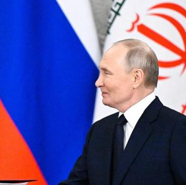 Russian, Iranian presidents sign strategic partnership treaty