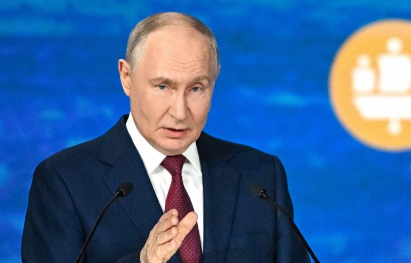 Путин: «Мы видим, какие потрясения испытывают глобальные энергетические рынки»