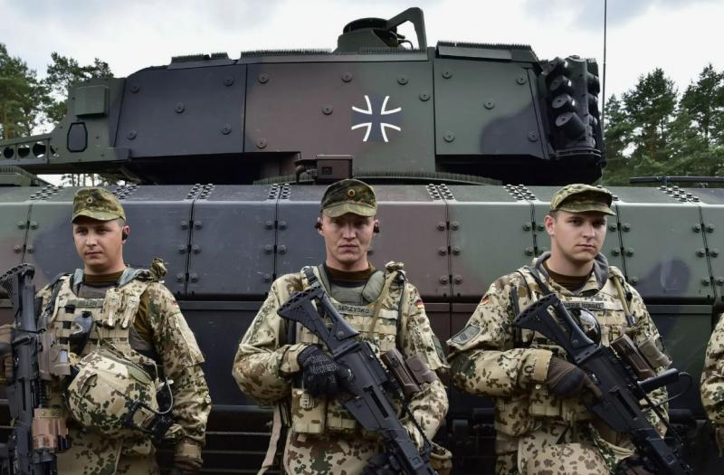 Немцев готовят к войне с Россией