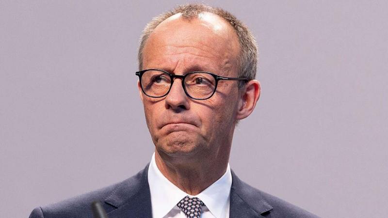 Германия: рейтинг канцлера Мерца стремится к нулю