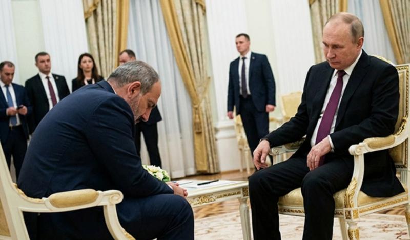 «Томагавки» пролетают мимо Японии