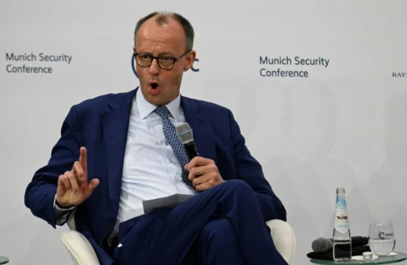 Канцлер ФРГ обнаружил пропасть между США и Европой