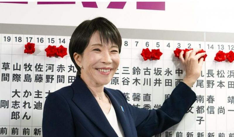 Японцы проголосовали сердцем. За национализм