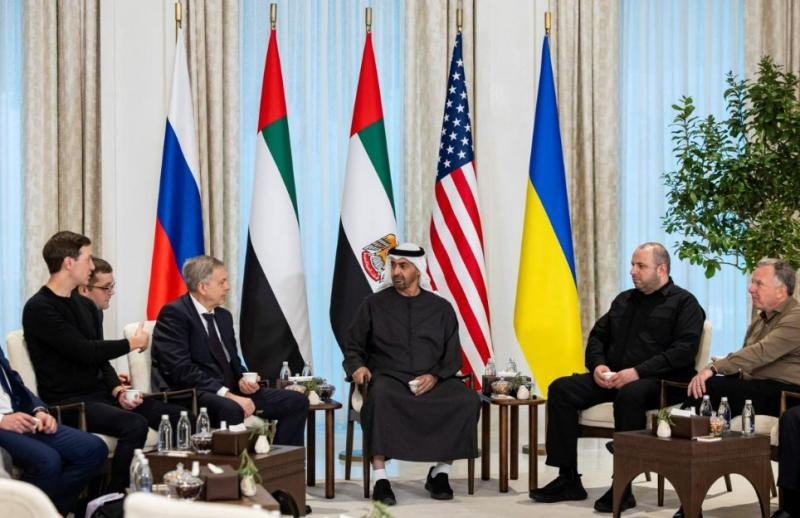 Зеленский не уступает, ВСУ отступает