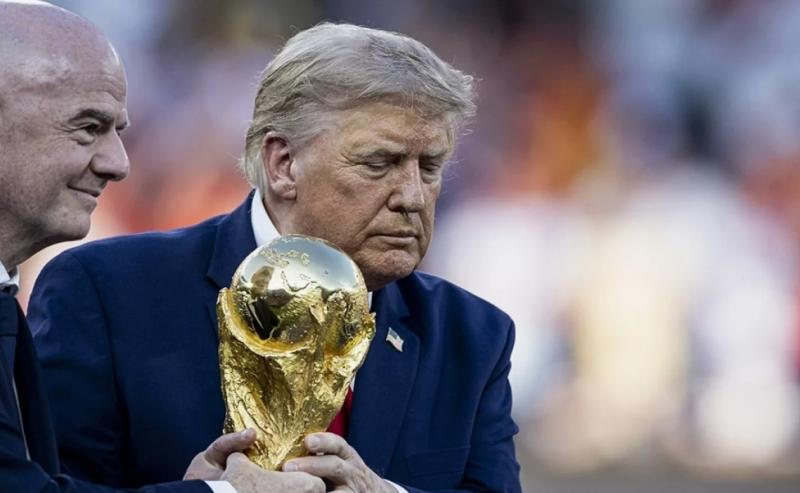 Повлиял ли ЧМ по футболу на рейтинг Трампа? Мнение
