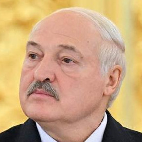 Лукашенко поставлен перед сложным выбором. Мнение