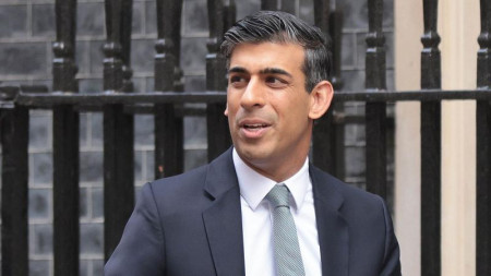 Leaving gracefully: PM Rishi Sunak calls election in the UK