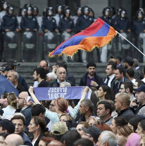 Protesters demand PM Pashinyan’s resignation amid delimitation with Baku