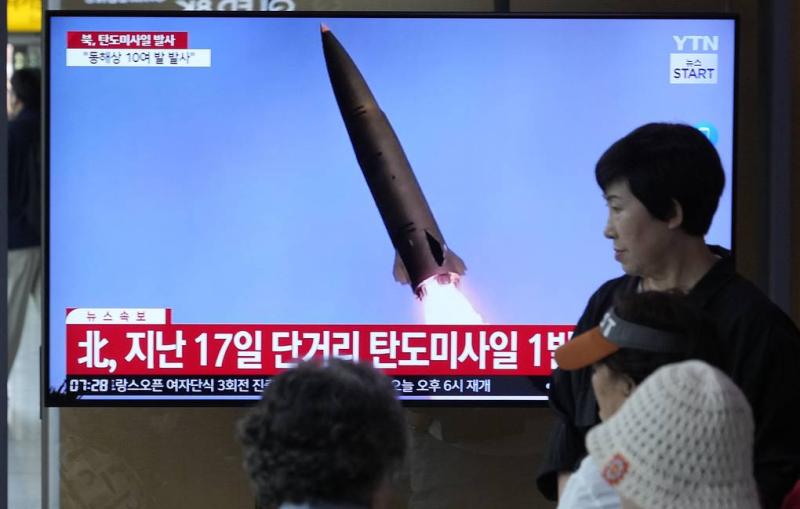 North Korea fires around ten ballistic missiles