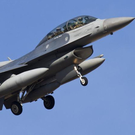 F-16's no match for Russian jets in air combat