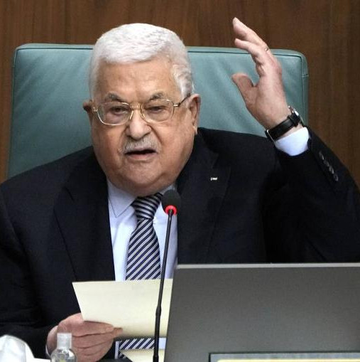 Press review: Abbas visits Moscow and IAEA not ready to name culprit in ZNPP attack