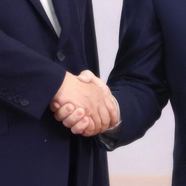 Мир в Европе может обеспечить договор с большим числом участников. Мнение