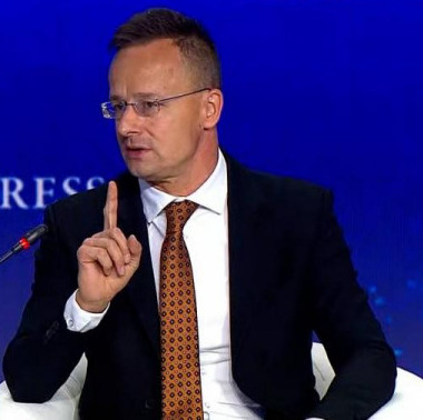 Hungary won’t bow to Brussels’ demands to abandon Russian oil and gas — Szijjarto