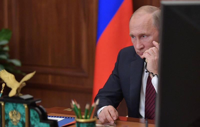 Путин заявил Шольцу, что поддержка Запада ведет к отказу Украины от переговоров