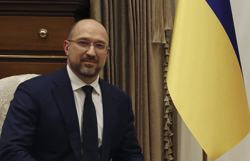 Премьер-министр Украины обозначил три этапа плана по восстановлению страны