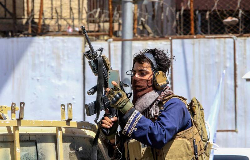 Талибы усилят меры для защиты посольства РФ в Кабуле