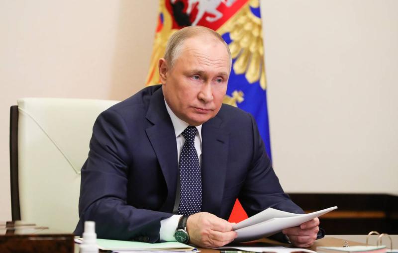 Путин: Россия с огромным уважением относится ко всему украинскому, включая язык и культуру