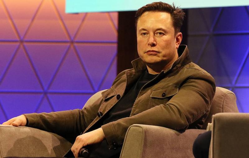 Илон Маск спросил у пользователей Twitter о необходимости кнопки редактирования