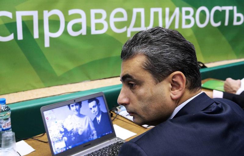 Суд оштрафовал Льва Шлосберга за дискредитацию ВС РФ