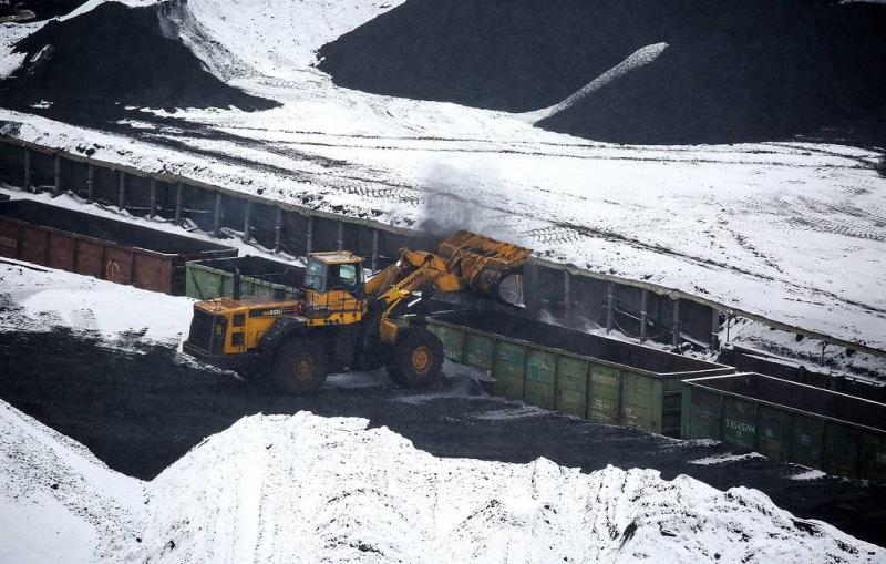 СМИ: китайские компании начали покупать российский уголь за юани