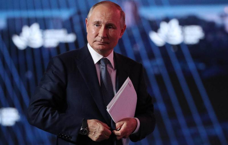 Путин: российские бизнесмены не лишились бы своих яхт, если бы держали их в РФ