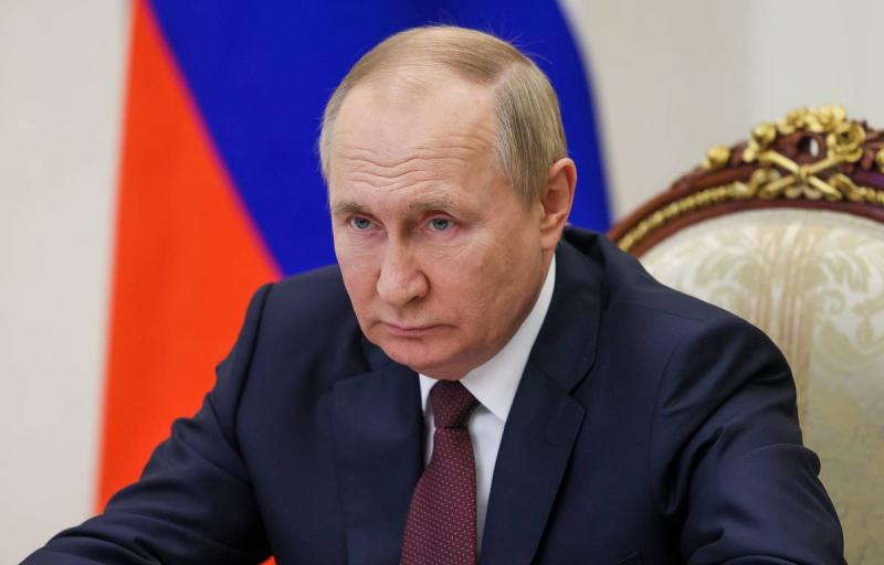 Путин наградил депутата парламента ДНР Пирогову орденом Мужества посмертно