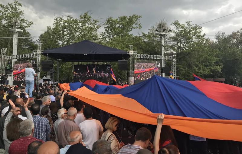 Число задержанных в ходе акций протестов в Ереване достигло 244