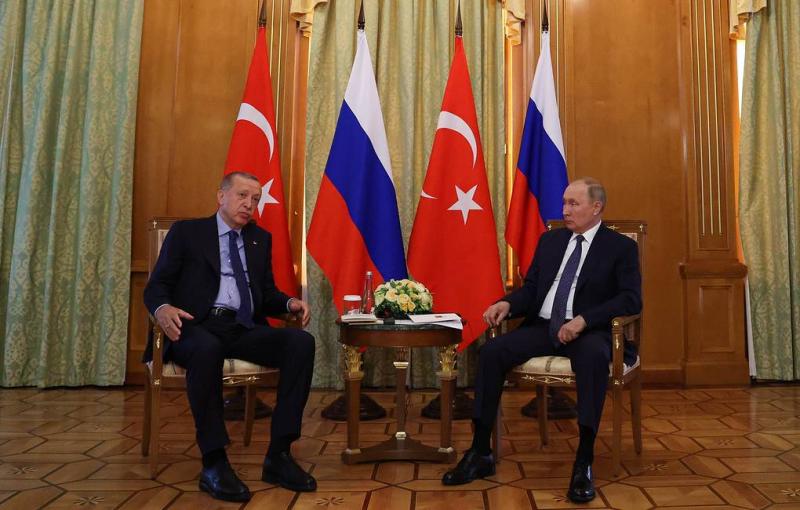 Press review: Putin-Erdogan summit angers West and Israel's far-reaching operation plans