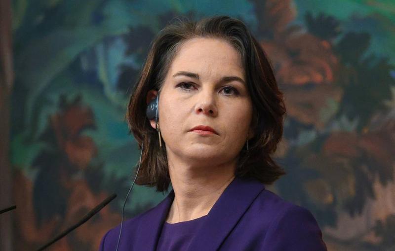 Коррупция на Украине выгодна и Киеву, и Западу. Мнение