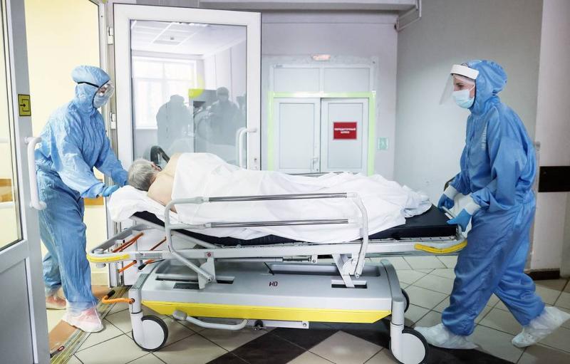 В России за сутки подтвердили 4 896 случаев заражения ковидом