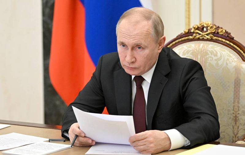 Путин заявил, что слова Меркель о минских соглашениях были для него неожиданными
