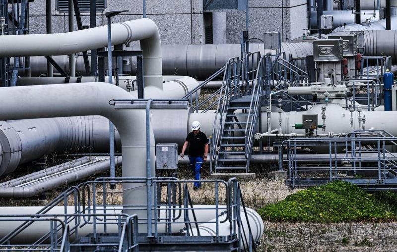 Цена газа в Европе впервые с конца июня опустилась ниже $1 500 за 1 тыс. куб. м