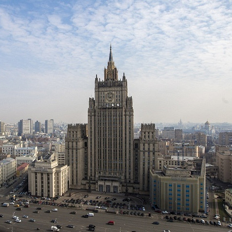 МИД России заявил протест послу Латвии из-за сноса советских памятников