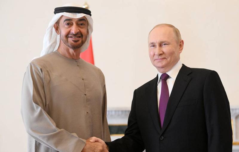 Press review: What Putin, UAE leader discussed and Russian strikes cut off Ukrainian power