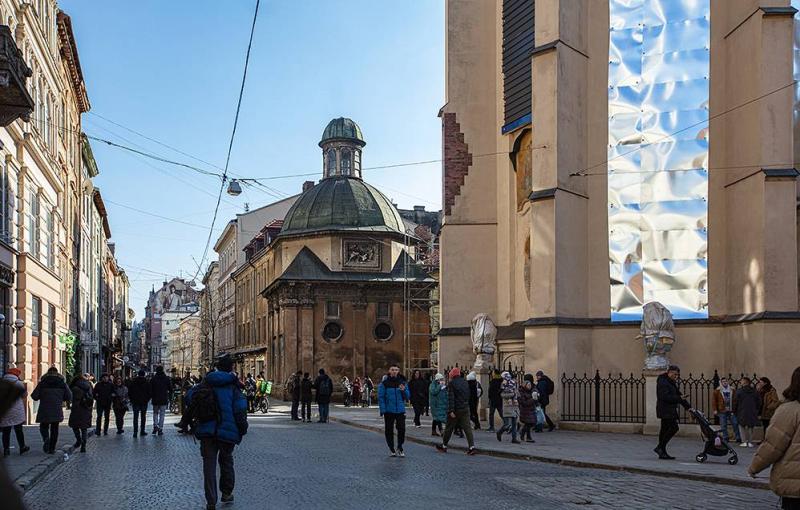 Мэр Львова призвал горожан обустраивать в домах пункты обогрева