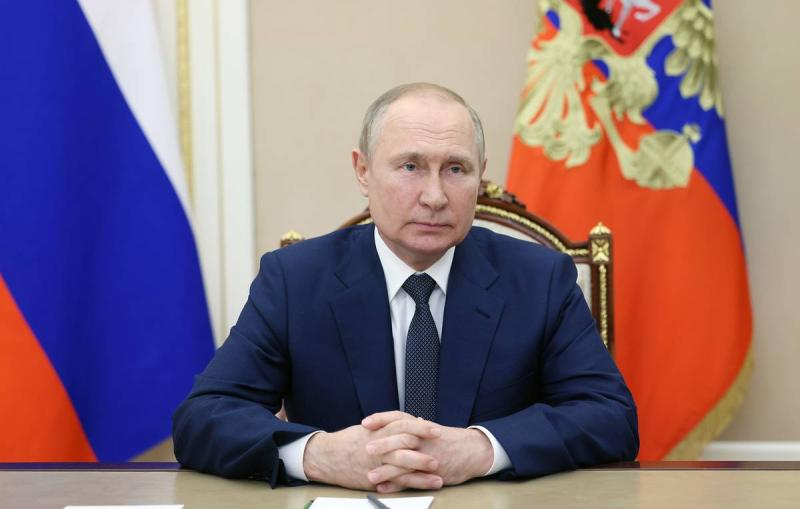 Путин подписал закон об индексации на 10% военных пенсий