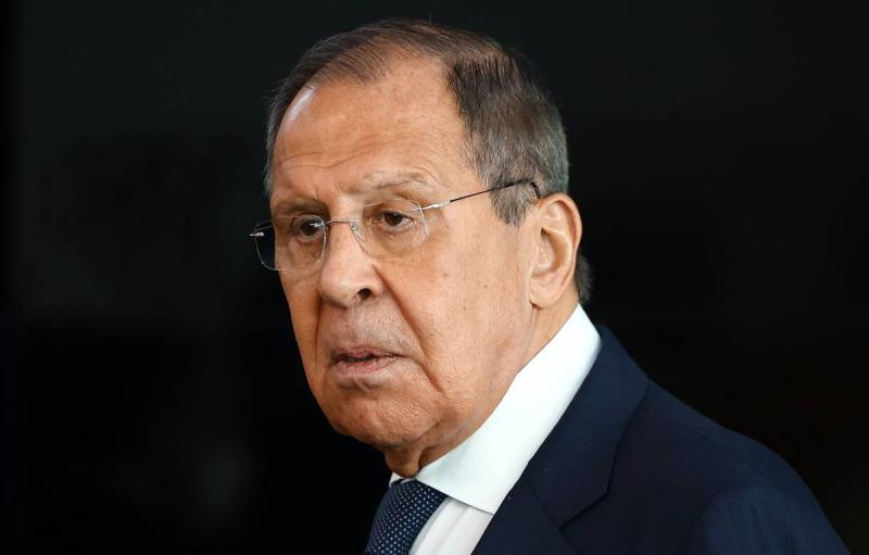 Лавров на фоне сообщений о госпитализации сообщил, что находится в отеле и готовится к G20
