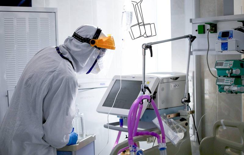 В России за сутки подтвердили 3 326 случаев заражения коронавирусом