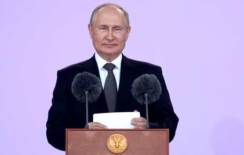 Press review: Putin unveils high-potential weapons and Russia, North Korea boost ties