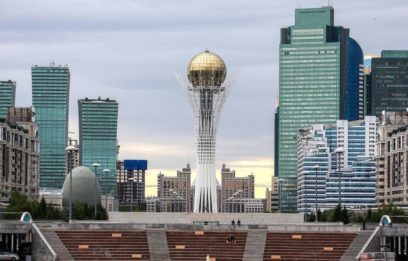 В Казахстане заявили, что в страну каждый день прибывают до 9 тыс. россиян