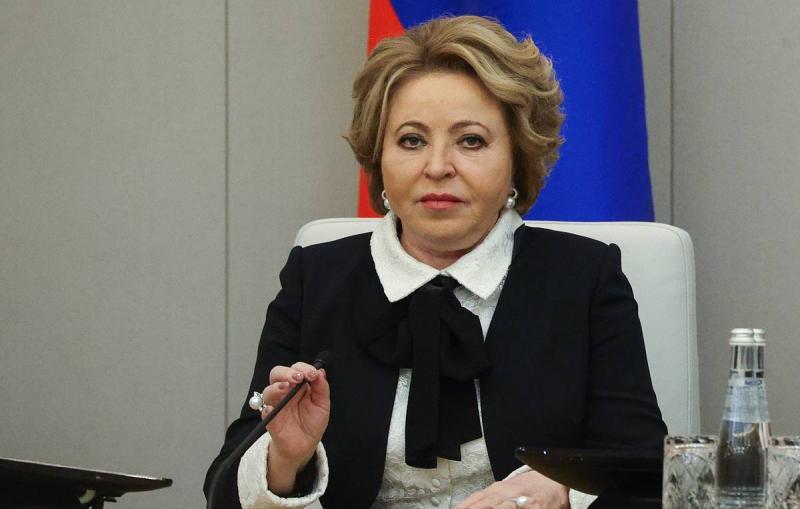 Коррупция на Украине выгодна и Киеву, и Западу. Мнение